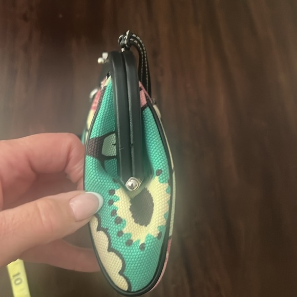 Vintage Isabella Fiore Floral Print Beaded Clutch. - Picture 11 of 14